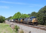 CSX 262 leads train L620-17 northbound